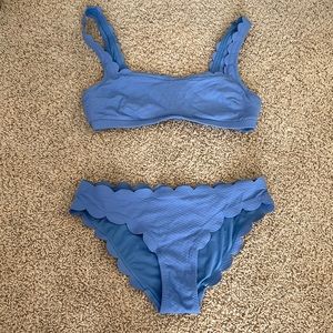 Blue scalloped 2 piece bathing suit